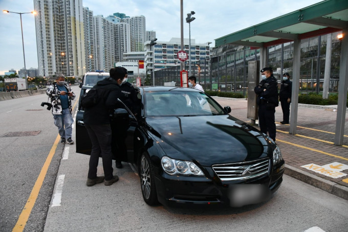 私家車司機涉嫌藏毒被捕。