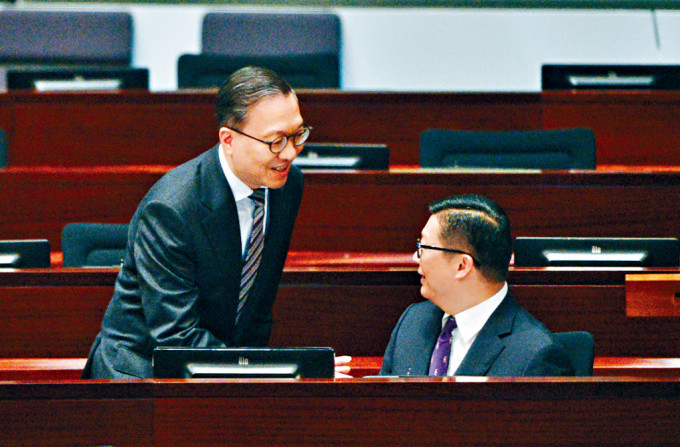律政司司长林定国及保安局局长邓炳强，为今次立法工作的两大舵手。