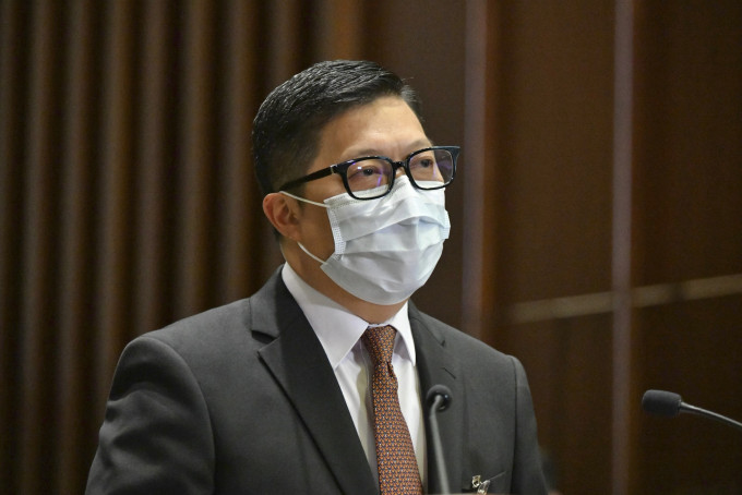 邓炳强指，法例上这个人在香港罪行已完结，并已完成服刑。资料图片