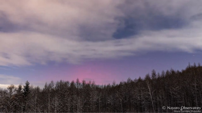 北海道名寄市立天文台观测到粉红色的「低纬度极光」。