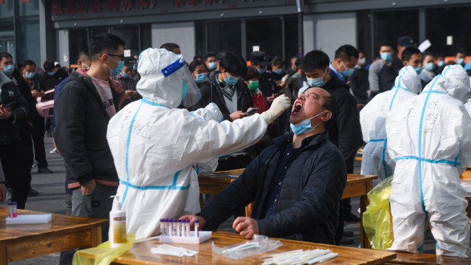 杭州自1月26日至30日13时，合共发现64宗确诊个案。新华社图片
