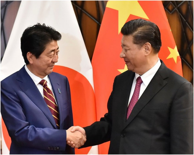 若成事将会是安倍及习近平自去年11月在越南会面。