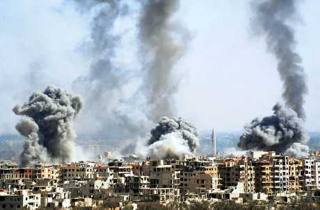 叙利亚反抗军伊斯兰军表示，因为发生化学武器攻击，才逼使他们同意撤出度玛镇。新华社