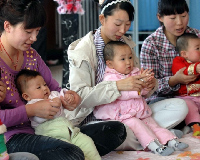 中国将减少非医学需要的人工流产。
新华社资料图片