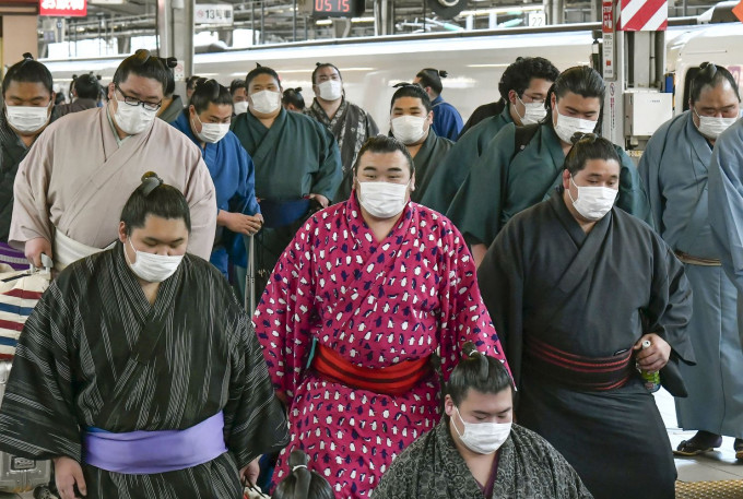 日本疫情日趨嚴峻。AP資料圖片