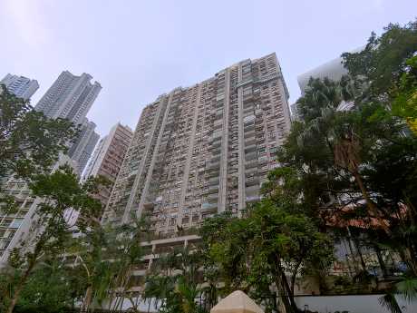 香港花园中层4房4938万沽