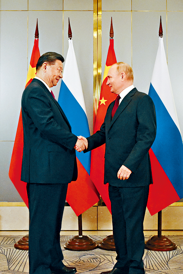 國家主席習近平於哈薩克與普京會晤。