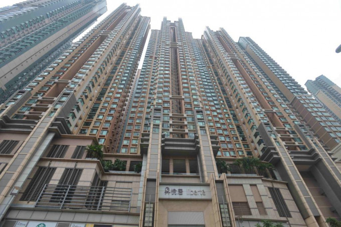 首置客912萬購昇悅居。