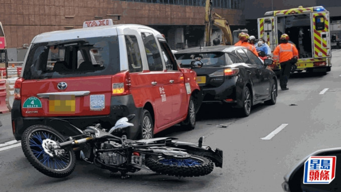 沙田三車串燒，鐵騎士受傷。徐裕民攝