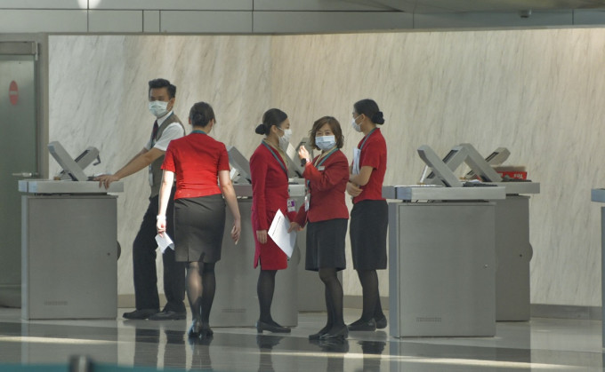 国泰将规管机员回港医学监察期间活动。资料图片