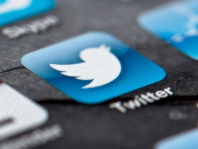 Twitter承認不再禁止用戶轉發《紐約郵報》有關報道的超連結。AP