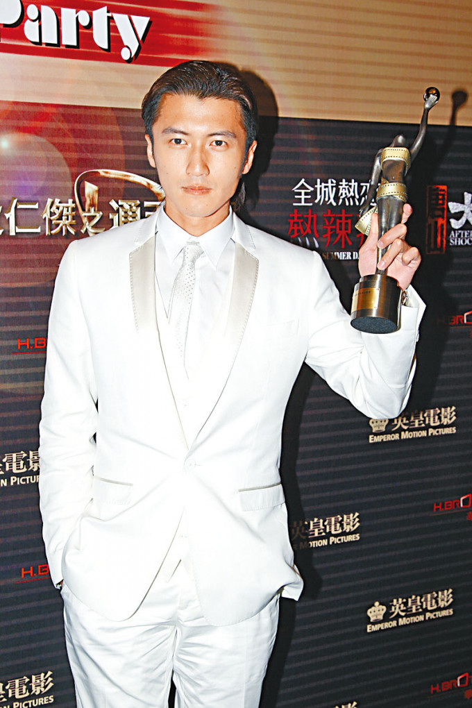 霆锋早已完成香港电影金像奖大满贯。