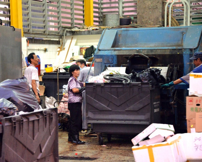 署方表示，厨馀仍是去年都市固体废物中最大成分。资料图片