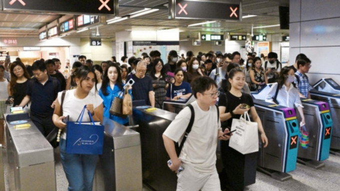 張欣宇促請港鐵，加強維修保養。資料圖片