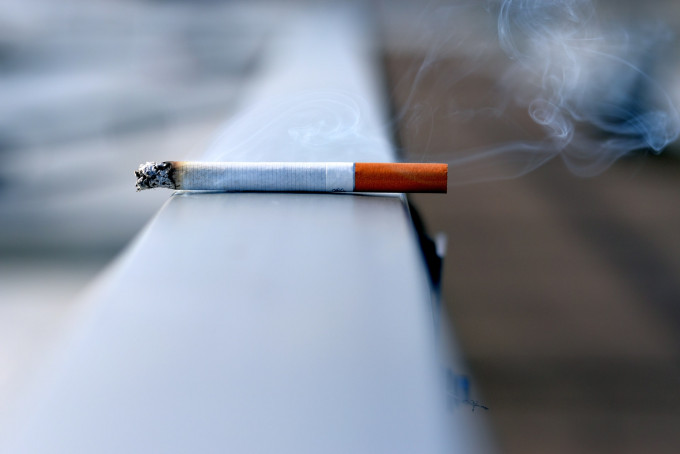 吸煙影響健康，猶如自殺。(Andres Siimon / Unsplash)