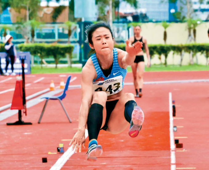 俞雅欣平女子跳遠場地紀錄。