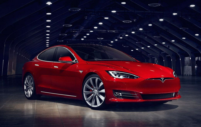 Tesla宣布回收全球12.3萬部Model S電動車。資料圖片