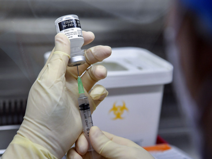 澳洲首現輝瑞疫苗接種不良反應個案。AP圖片