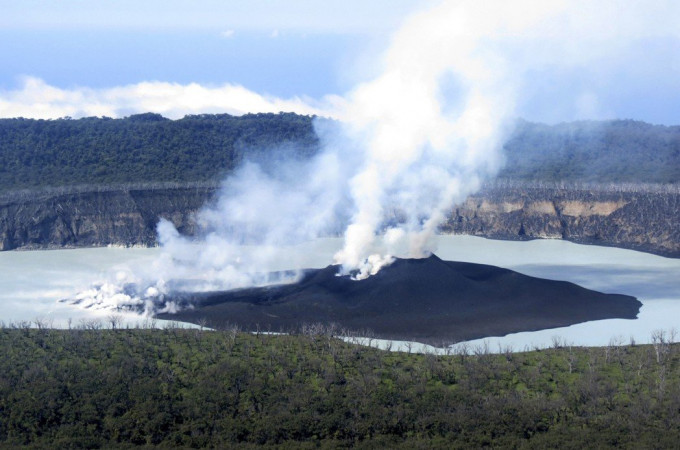 Ambae岛火山去年10月喷发情况。AP图片