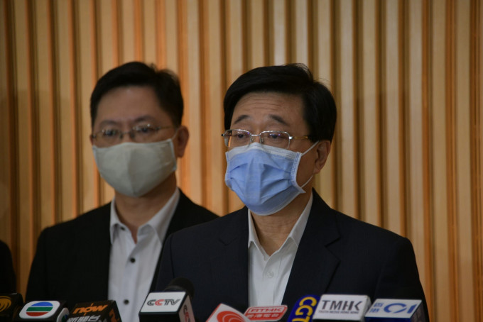 李家超指，本港已经进入全面落实准备通关的阶段，包括会推出香港健康码。