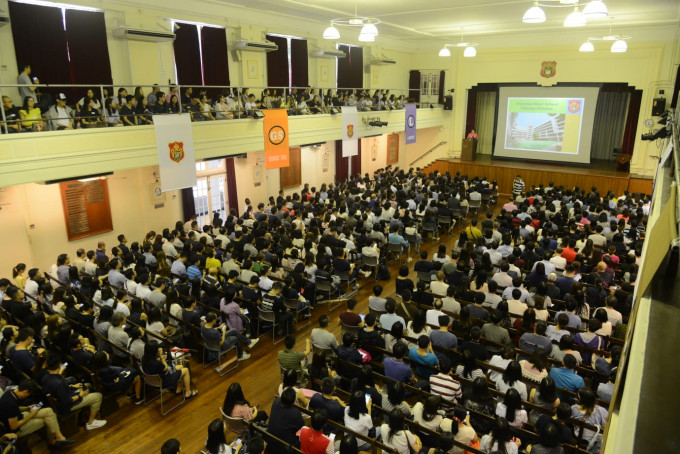 拔萃男书院附属小学，于中学部举行两场小一入学简介会。