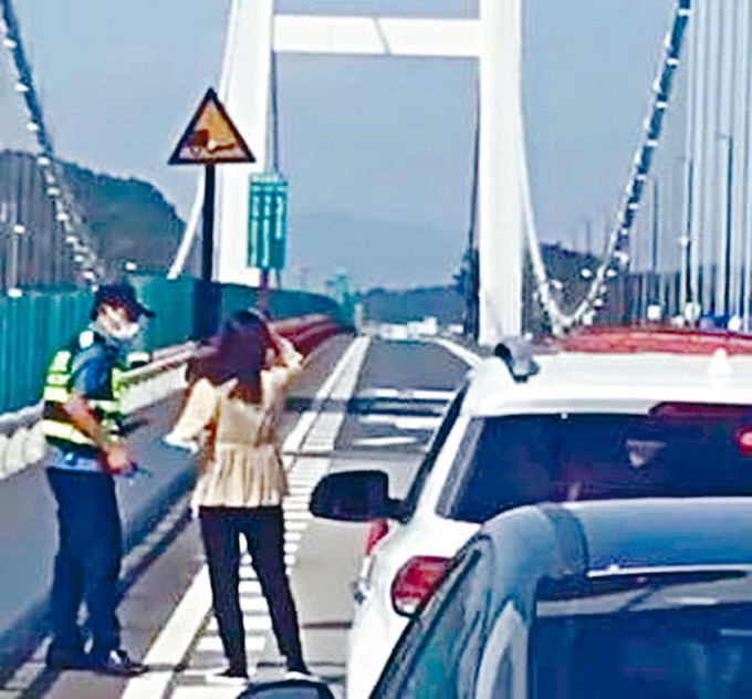 廣東虎門大橋昨天因異常震動而關閉。