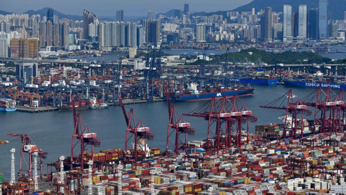 商务部表示内地对香港已全面实现货物贸易自由化。资料图片