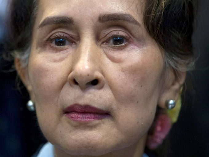 缅甸法院今日正式审理昂山素姬涉及的首批刑事案。AP资料图片