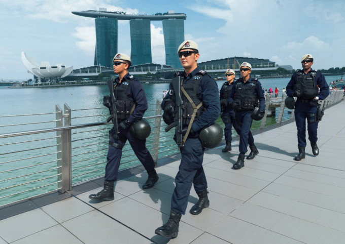 新加坡警员。网上图片