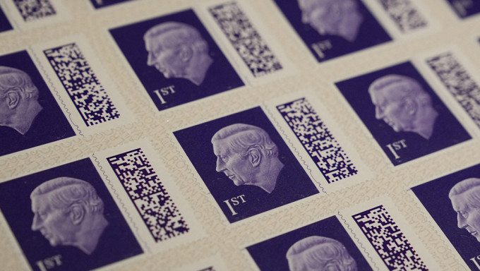 英国发行查理斯三世头像邮票，4月4日起发售。ap/路透