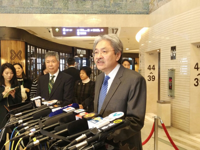 曾俊華稱為香港服務的參選初心無變。