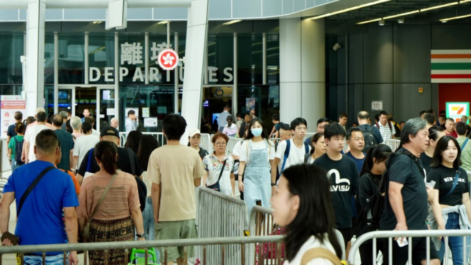 香園圍口岸「打蛇餅」 保安局：僅4次過關時間逾15分鐘 內地研延長務時間