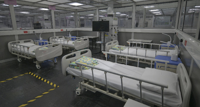 內地來港的首批醫護會在亞博館參與救治工作。 （資料圖片）