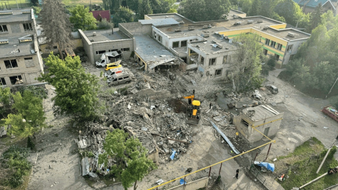 哈尔科夫建筑物被夷为平地。（路透社）