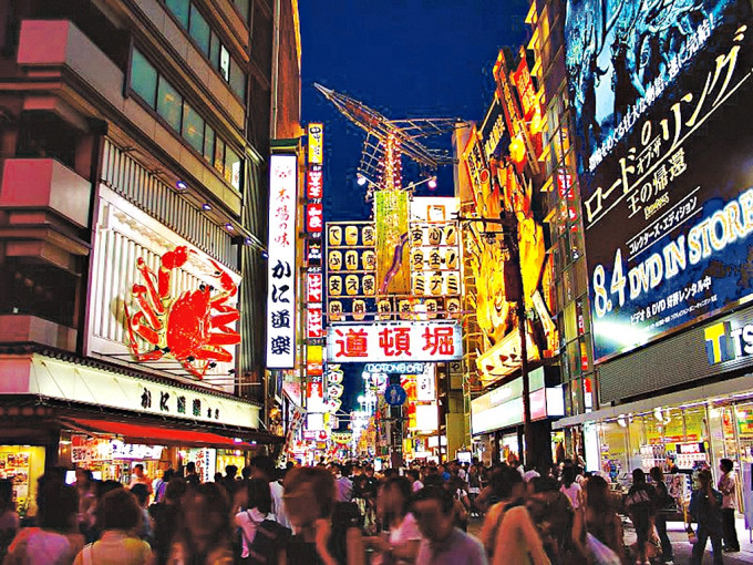 日本消費稅在明年10月將加至10%。