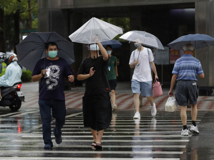 台灣二級警戒延長至本月23日。AP資料圖片
