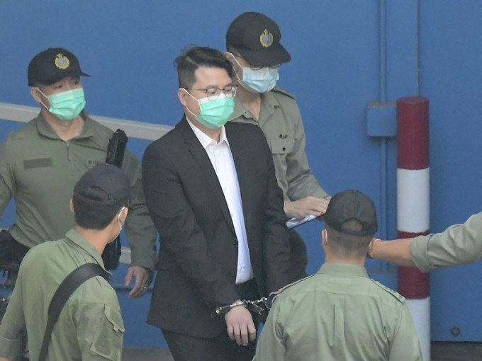尹兆坚今到高等法院申请保释。