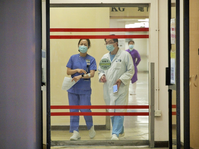 医院管理局表示，再多3名新冠肺炎确诊病人康复出院。资料图片