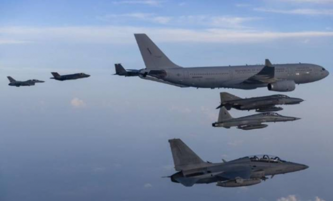 南韩空军共派出6架KF-16战斗机、1架KC-330空中加油机和130多名官兵参演。