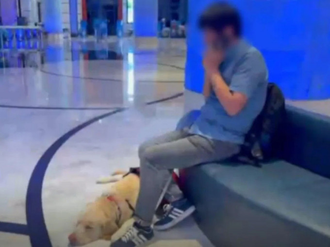珠海長隆度假區拒絕導盲犬入住酒店引發熱議。