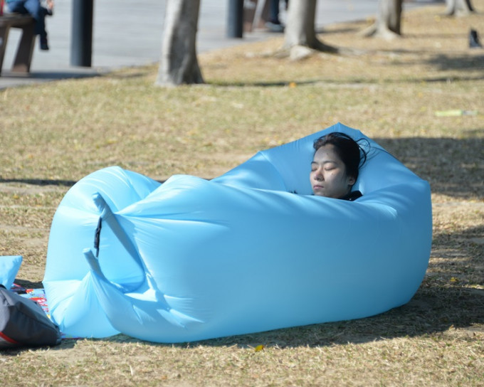 周三「立冬」最高27℃。資料圖片