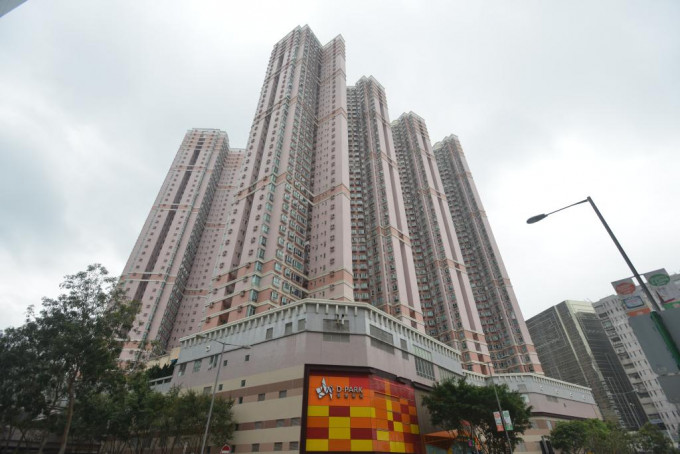 荃灣愉景新城兩房累減8%以756萬沽。