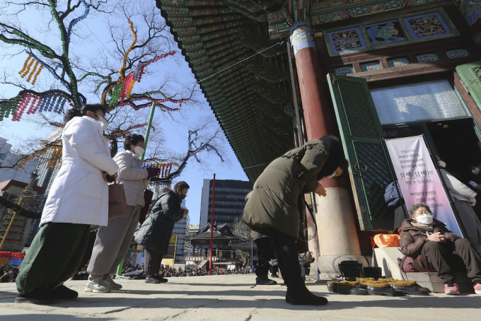 南韓累計確診人數破8萬人。AP圖片