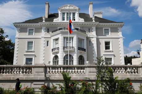 美下令俄羅斯關閉駐三藩市領事館，以及在華盛頓和紐約的兩處建築。AP