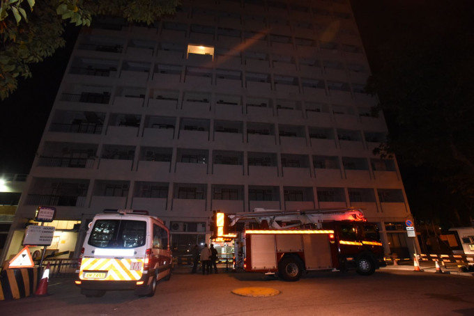 伊院護士宿舍更衣室起火20人疏散。