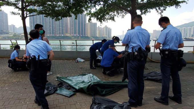 荃湾区议员促警方查海滨浮尸案。