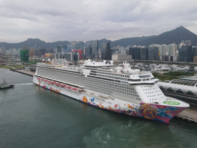 星夢郵輪表示，「雲頂夢號」復航以來接待了逾2萬本港旅客。