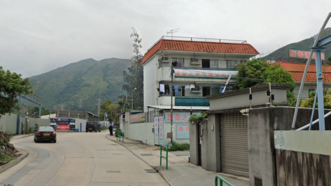 现场为落马洲上竹园村竹攸路。Google Map