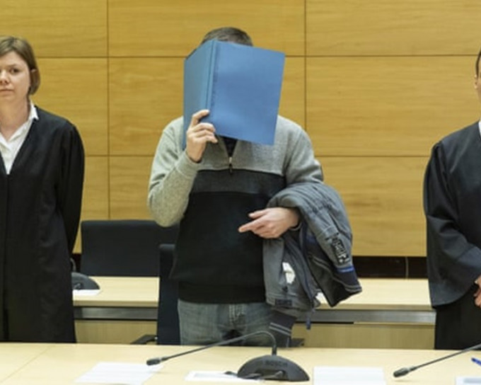 德國男子在同事三文治落毒，被判終身監禁。AP
