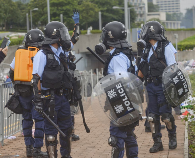 郑承隆指，即使没有警员编号亦可以有七成至八成机会寻回涉事警员。资料图片